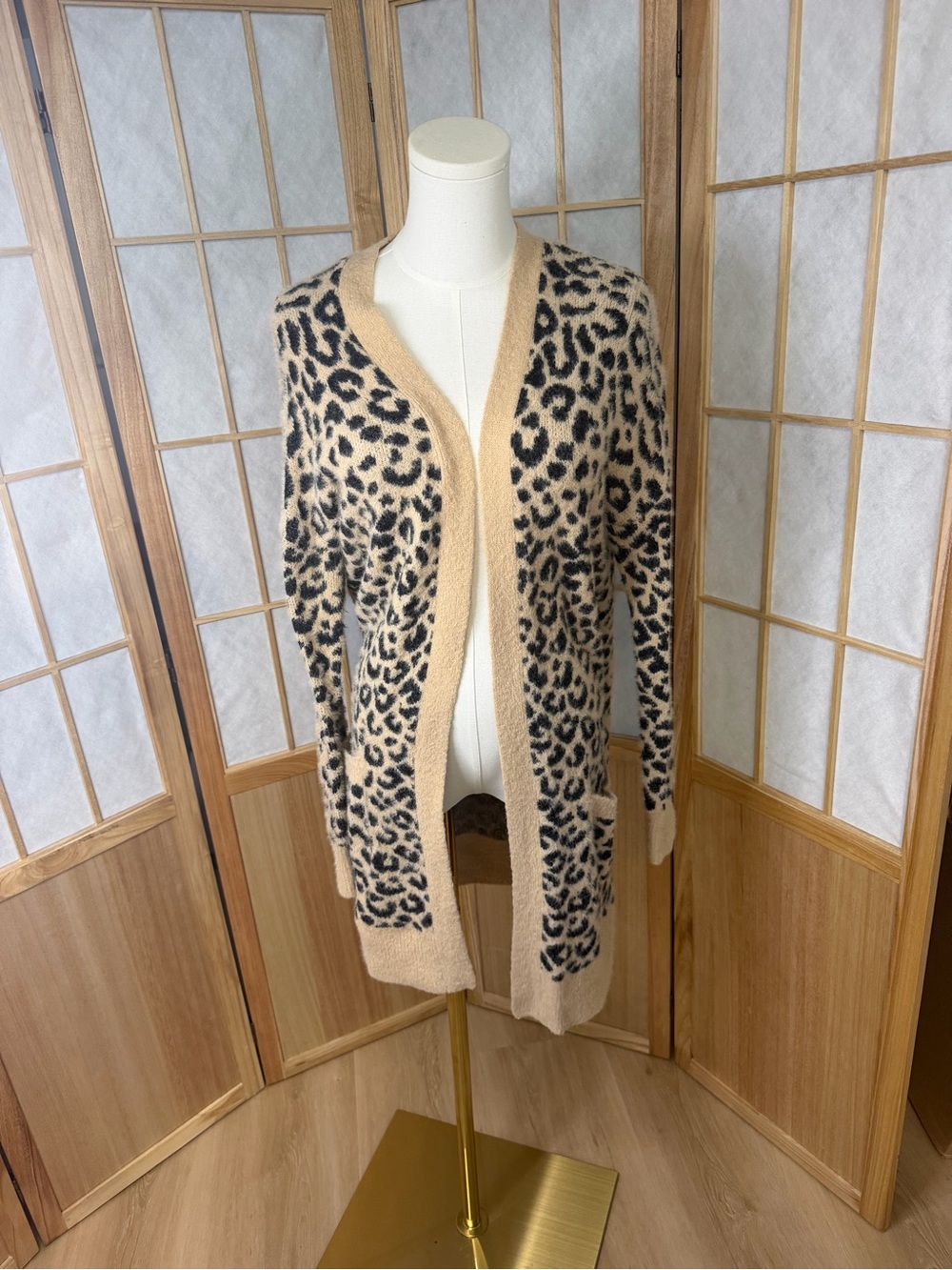 Jessica Simpson Leopard Print Open-Front Cardigan - Tan & Black
